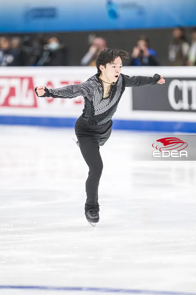 Ice Gallery Skates U.S.
